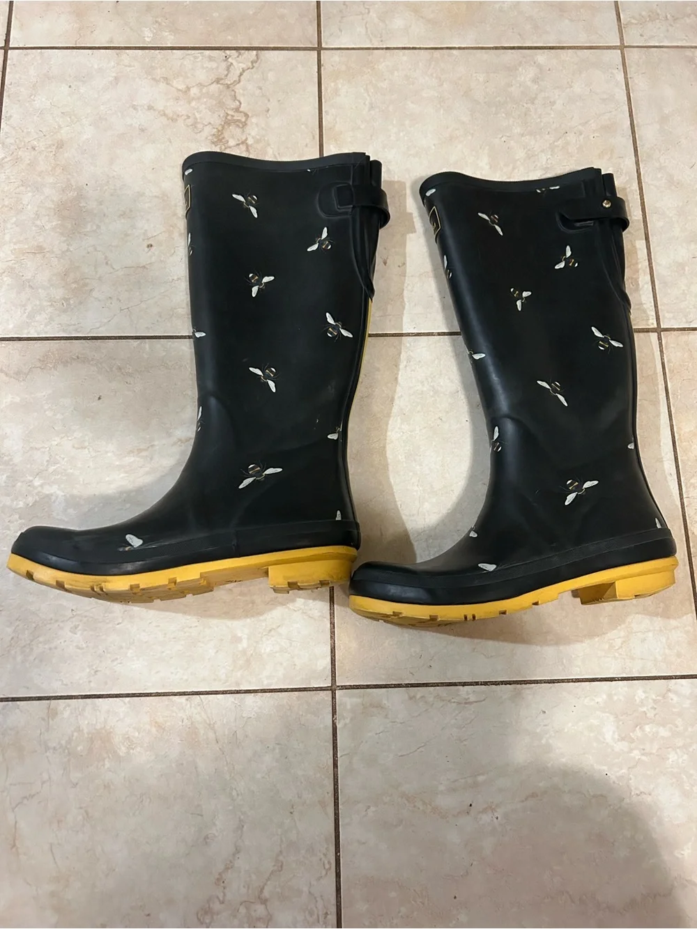 Joules Women’s Sz 10 Black & Yellow Bee Patterned Rain Boots Galoshes